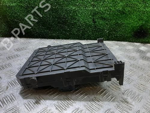 Used Fuse box CITROËN XSARA PICASSO (N68) 1.6 16V (109 hp) 28530677