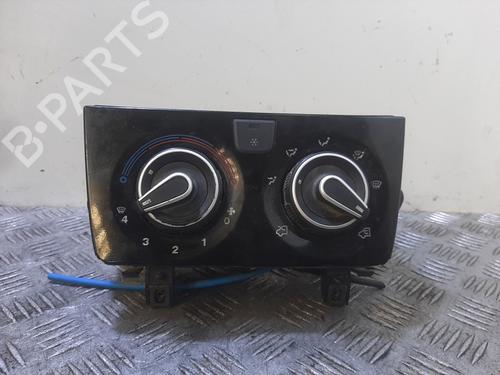 Used Climate control Climate control 37703580 37703580