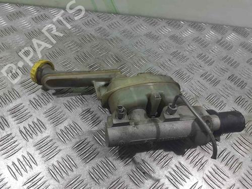 Used Brake master cylinder Brake master cylinder CHRYSLER VOYAGER / GRAND VOYAGER III (GS_, NS_) 2.4 i (151 hp) 7002142 7002142