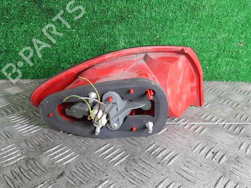Right taillight ALFA ROMEO 147 (937_) 1.6 16V T.SPARK (937.AXA1A, 937.AXB1A, 937.BXB1A) | BP22201334C35