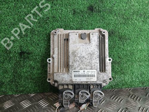 Used Engine control unit (ECU) RENAULT LAGUNA II (BG0/1_) 2.0 dCi (BG1T) (150 hp) 32521921