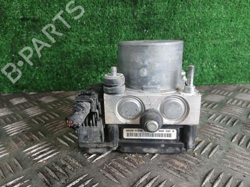 Used ABS pump RENAULT CLIO II (BB_, CB_) [1998-2016]  31841643