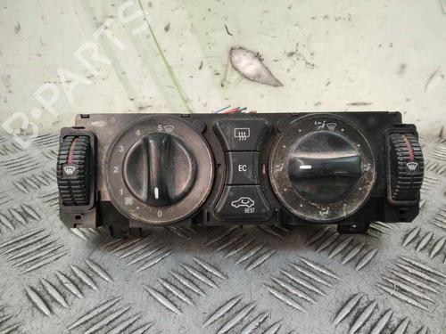 Used Climate control MERCEDES-BENZ CLK Convertible (A208) CLK 200 (208.435) (136 hp) 18965241