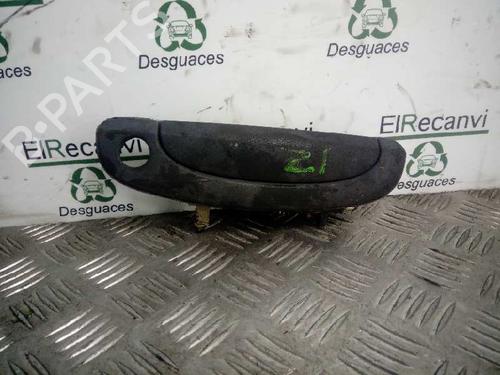 Used Front left exterior door handle HYUNDAI GETZ (TB) 1.1 (67 hp) 4543411