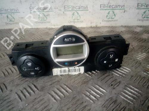 AC Styreenhet / Manøvreringsenhet RENAULT SCÉNIC II (JM0/1_) 1.9 dCi (JM0G, JM12, JM1G, JM2C) (120 hp) 4588488