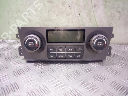 Used Climate control KIA SORENTO I (JC) 2.5 CRDi (170 hp) 10060238