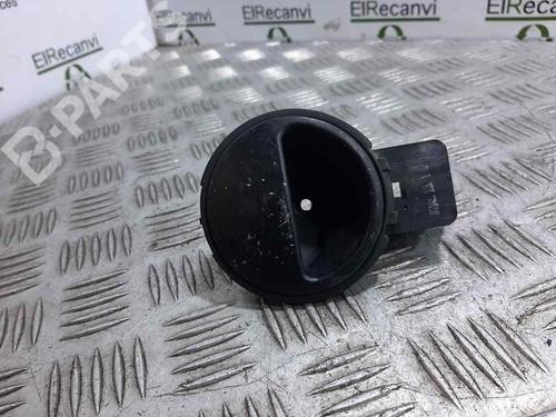 Used Front right interior door handle Front right interior door handle DAEWOO KALOS (KLAS) 1.4 (83 hp) 7106931 7106931