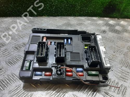 Fuse box CITROËN C2 (JM_) 1.4 HDi | BP28492468E1