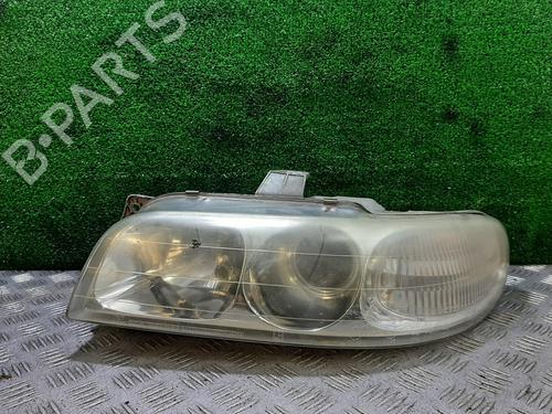 Faro izquierdo DAEWOO NUBIRA Saloon (J100) 1.6 16V (103 hp) 26574412