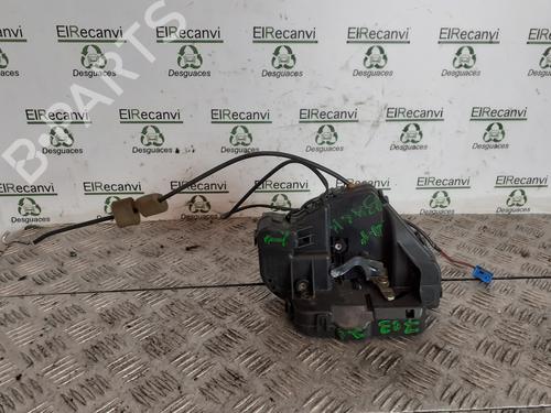 Fechadura trás esquerda MERCEDES-BENZ C-CLASS (W203) C 270 CDI (203.016) (170 hp) 13397695