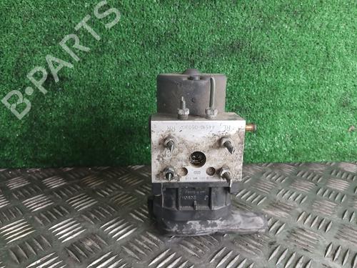 ABS Bremseaggregat TOYOTA AVENSIS (_T22_) 2.0 D-4D (CDT220_, CDT220R) (110 hp) 33175924