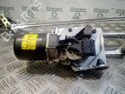 Used Front wiper motor RENAULT SCÉNIC II (JM0/1_) [2003-2010]  4541732