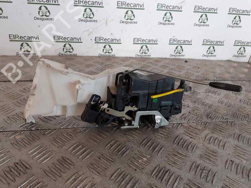 Zamek drzwi przednich prawych MERCEDES-BENZ C-CLASS (W202) | BP13011339C97