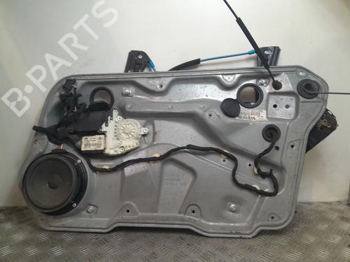 Alzacristallo anteriore destro Alzacristallo anteriore destro VW GOLF IV (1J1) 1.9 TDI (90 hp) 36966141 36966141