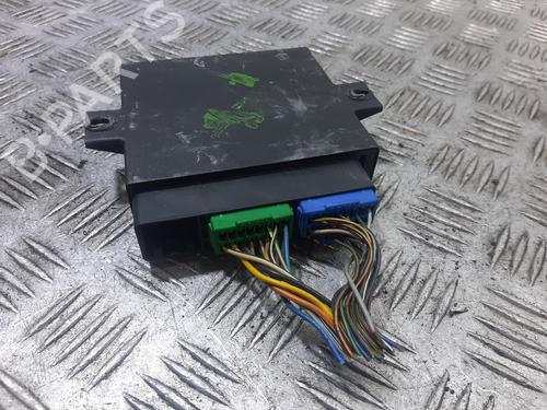 Used Comfort control module FORD TOURNEO CONNECT 1.8 TDCi (90 hp) 31602972