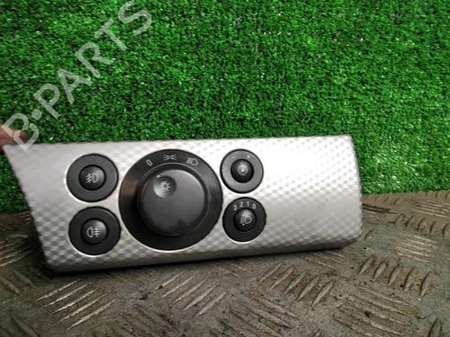 Used Headlight switch OPEL ASTRA H GTC (A04) 1.6 (L08) (105 hp) 31758052