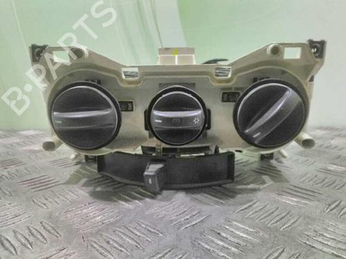 Used Climate control FIAT PUNTO (188_) 1.2 16V 80 (188.233, .235, .253, .255, .333, .353, .639,... (80 hp) 6089282