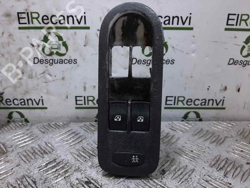 Fensterheberschalter links vorne für RENAULT SCÉNIC II (JM0/1_) [2003-2010]  13526233