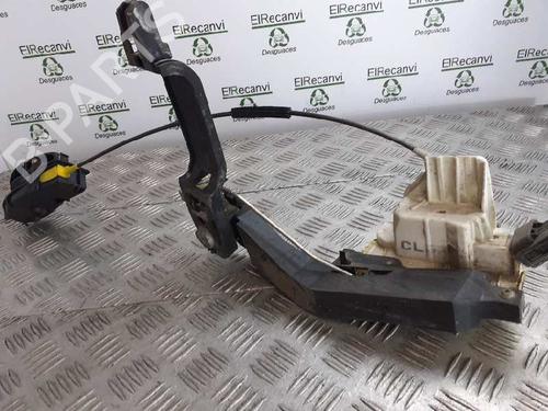 Højre fortil lås FORD FOCUS I (DAW, DBW) 1.8 DI / TDDi (75 hp) 5679775