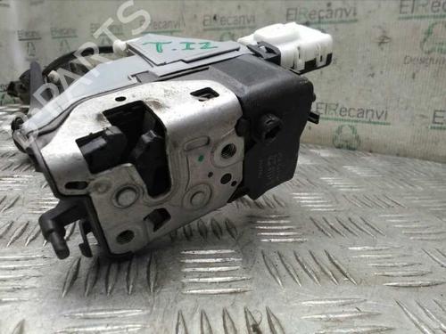 Rear left lock PEUGEOT 308 I (4A_, 4C_) 1.6 HDi | BP5609263C100