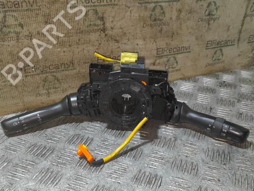 Used Switch TOYOTA YARIS (_P9_) 1.0 VVT-i (KSP90_, KSP90R) (69 hp) 29491431