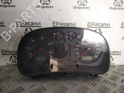 Used Instrument cluster VW GOLF IV (1J1) [1997-2008]  15768221