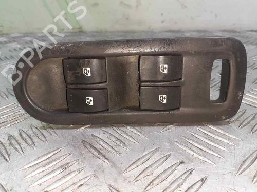 Used Left front window switch RENAULT MEGANE II (BM0/1_, CM0/1_) 1.4 16V (BM0B, CM0B) (98 hp) 8529366