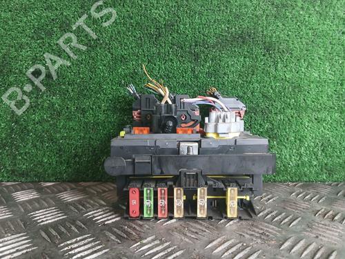 Used Fuse box Fuse box CITROËN C4 I (LC_) [2004-2014] 32782973 32782973