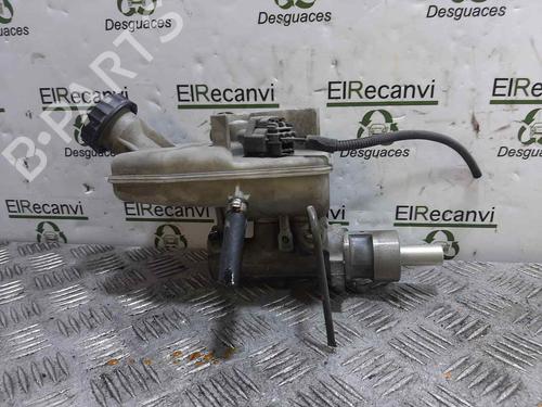 Used Brake master cylinder Brake master cylinder FORD TRANSIT Van (FA_ _) [2000-2006] 13736700 13736700