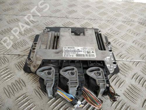 Engine control unit (ECU) PEUGEOT 308 SW I (4E_, 4H_) 1.6 HDi | BP15243195M57