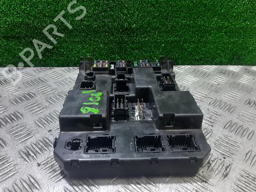 Caixa de fusíveis CITROËN C5 I (DC_) 2.0 HDi (DCRHZB, DCRHZE) (109 hp) 21536851