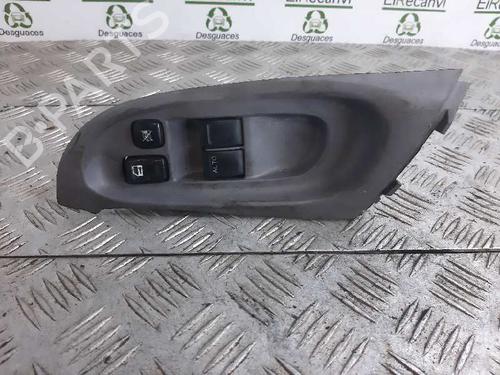 Used Left front window switch NISSAN ALMERA II Hatchback (N16) [2000-2025]  6685328