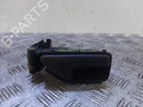 Højre bagtil invendig håndtag Højre bagtil invendig håndtag SEAT TOLEDO I (1L2) 1.9 TDI (110 hp) 37015749 37015749