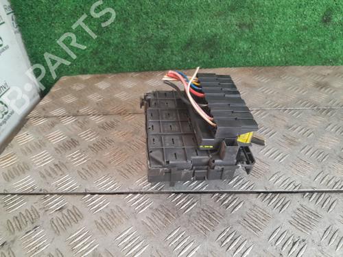 Boîte à Fusibles PEUGEOT 206 Hatchback (2A/C) 2.0 HDI 90 (90 hp) 26012519