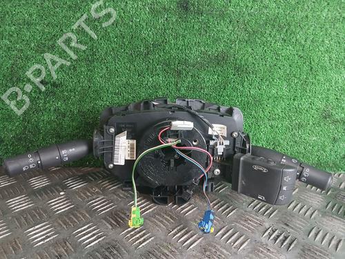 switch-renault-megane-ii-bm01_-cm01_-2001-2002-2003-2004-2005-2006-2007-2008-2009-2010-2011-2012-31958350 main image