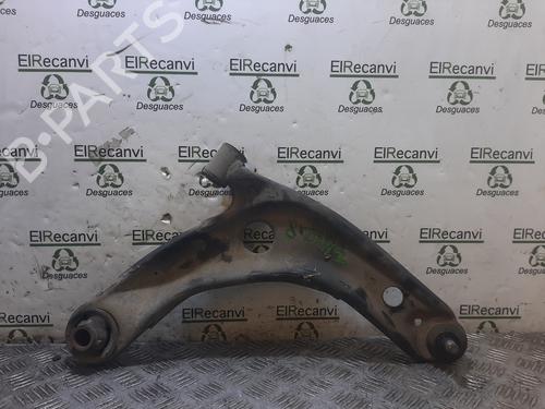 Used Left front suspension arm TOYOTA YARIS (_P13_) [2010-2020]  17772095