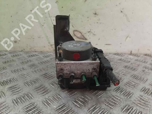 Used ABS pump RENAULT CLIO III Grandtour (KR0/1_) [2007-2026]  18917268