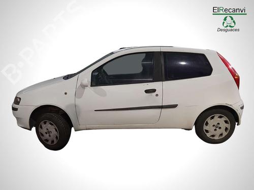 Left taillight FIAT PUNTO (188_) 1.2 16V 80 (188.233, .235, .253, .255, .333, .353, .639,... | BP11975316C34 