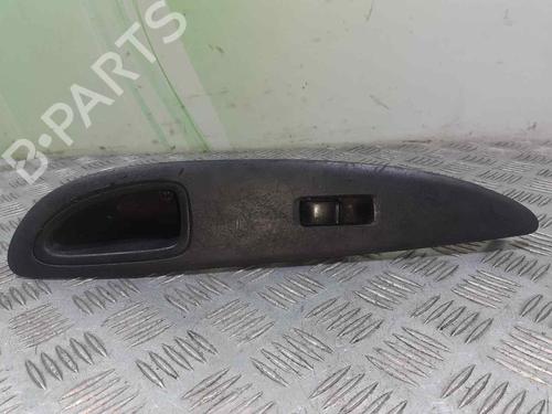 Used Right front window switch NISSAN PRIMERA (P12) [2002-2025]  9191159