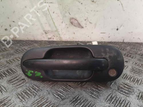 Used Front left exterior door handle HONDA CIVIC VI Fastback (MA, MB) 1.5 i Vtec-E (MA9) (90 hp) 17898579