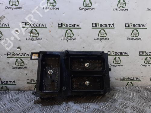 Used Fuse box OPEL ASTRA H (A04) 1.7 CDTI (L48) (100 hp) 18093592