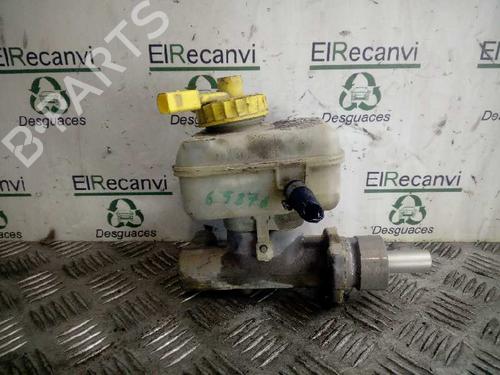 Used Brake master cylinder VW GOLF IV (1J1) 1.6 16V (105 hp) 5220629