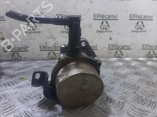Used Vacuum pump RENAULT MEGANE II (BM0/1_, CM0/1_) [2001-2012]  19523045