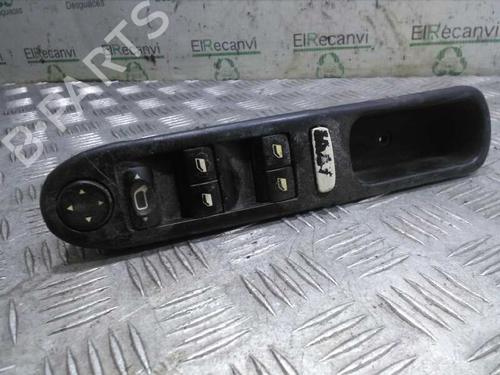 Used Left front window switch PEUGEOT 407 (6D_) 2.0 (6DRFNB, 6DRFNE) (136 hp) 4764977