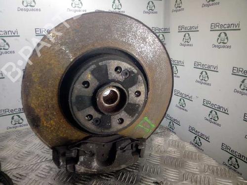 Used Right front steering knuckle RENAULT LAGUNA II (BG0/1_) [2001-2007]  4549005