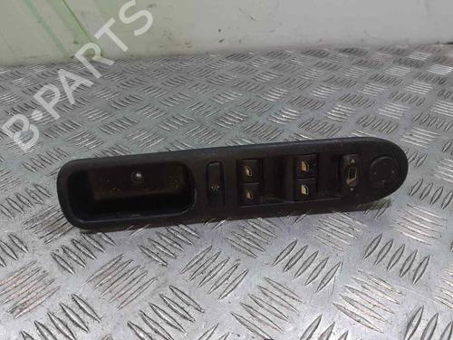 Used Left front window switch PEUGEOT 307 (3A/C) [2000-2012]  8421674