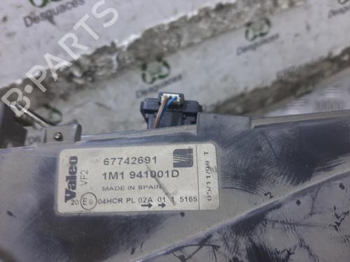 Left headlight SEAT LEON (1M1) | BP29396203C28