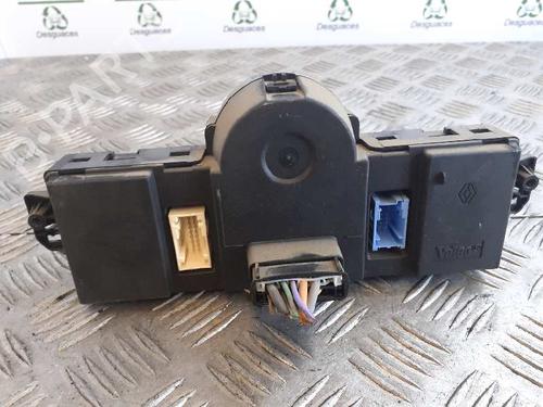 Climate control RENAULT CLIO III (BR0/1, CR0/1) 1.5 dCi (BR17, CR17) | BP5778788I5