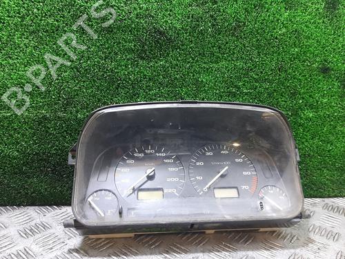 Used Instrument cluster VW GOLF III (1H1) [1989-2000]  24928356