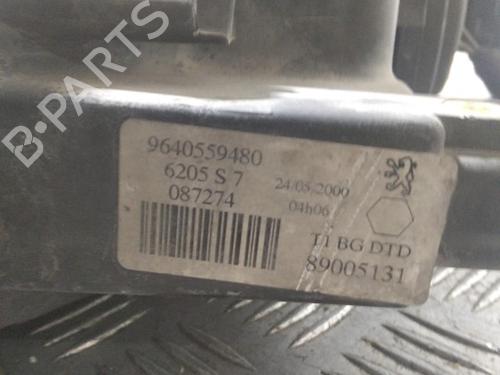 Right headlight PEUGEOT 206 Hatchback (2A/C) 1.6 i | BP30518059C29